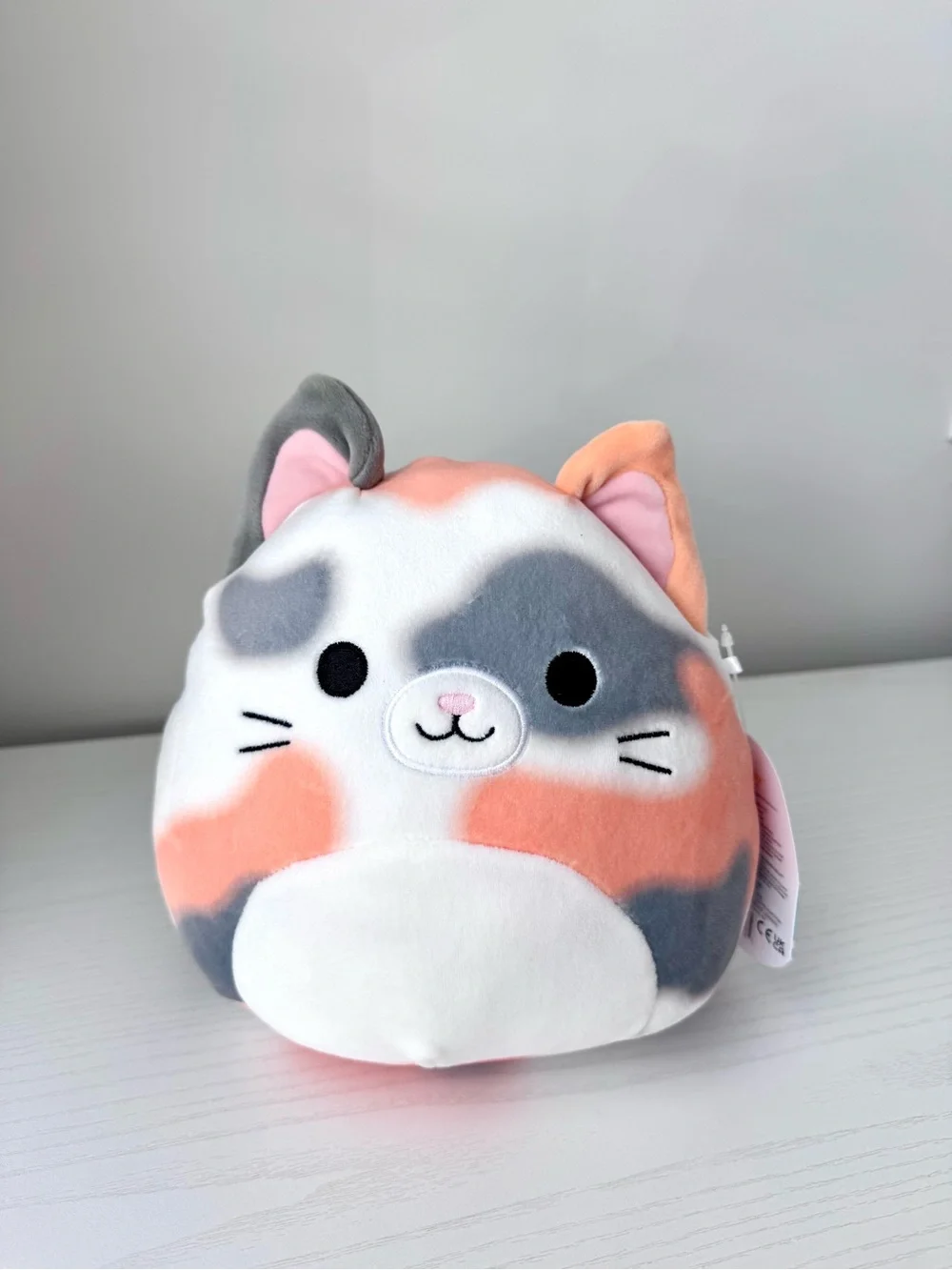 Squishmallows Tahoe the Tortoiseshell Cat Plush Toy in Calico Pattern 8” NWT